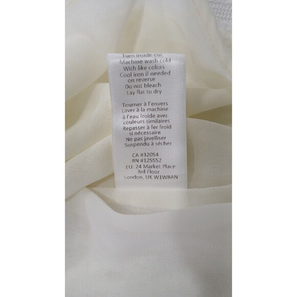 Dolan Left Coast Collection Blouse Cream Textured  SZ Med Romantic V Neck - Picture 11 of 11